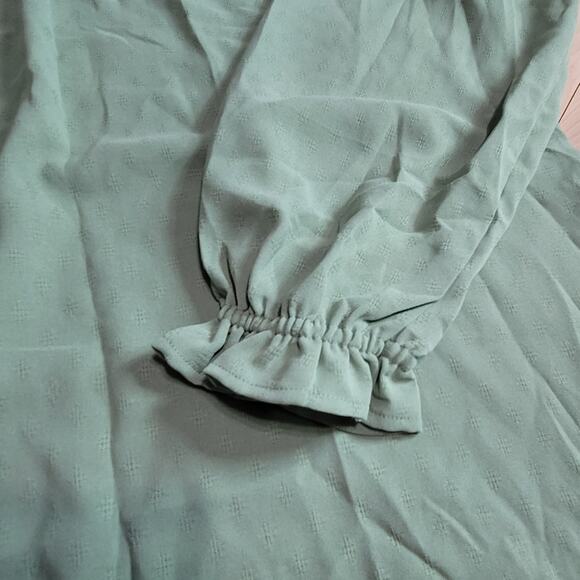 Jessica Simpson Green Ruched Shoulder Blouse  XXL - Picture 10 of 12